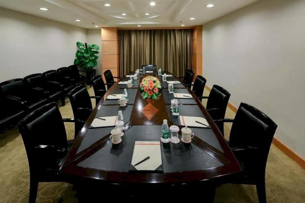 שיאמן Peony Wanpeng Hotel מראה חיצוני תמונה